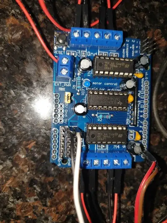 motorshield with bluetooth module connected to analog and +5 power and ground