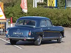 1959 Mercedes-Benz 220 S saloon (W180)
