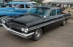 1962 Pontiac Star Chief 4-door Sedan
