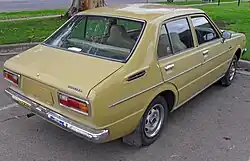 1976 Corolla (KE30R) CS sedan