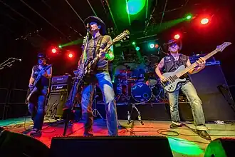 Dezperadoz performing in 2017