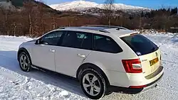 2017 facelift (rear view, Scout)