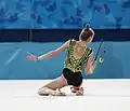 Using one club to catch the other against the floor (Khrystyna Pohranychna)