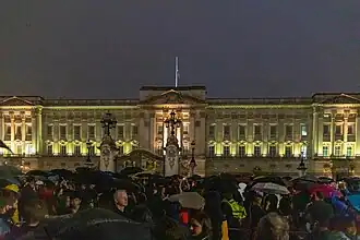 Mourning outside Buckingham palace