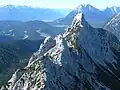 View from the Große Arnspitze over the twin peaks of the Middle Arnspitze to the Arnplattenspitze