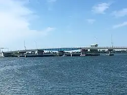 The north (swing) bridge