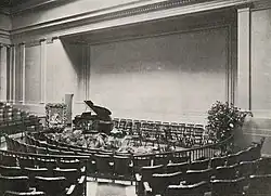 The Toledo Museum of Art once contained a performance space called the Hemicycle, seen here in 1912.