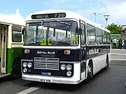 1318 (BDV 318L LH/Marshall coach