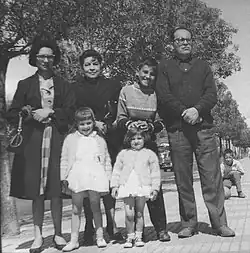 Carlos Mesa with his family