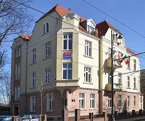 View of the tenement from the street