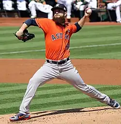 Dallas Keuchel pitching at the Oakland Coliseum, September 10, 2017