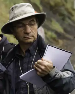 Donald J. DePaolo on a University of California Berkeley field trip, 2009.