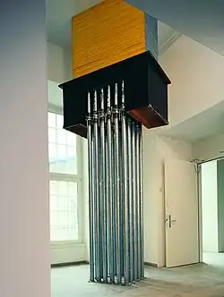 Eberhard Bosslet, Anmaßend I, documenta 8, Kassel, Germany 1987.