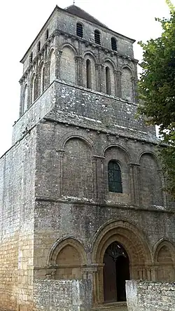 The church in Clussais-la-Pommeraie