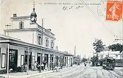 Gare d'Enghien-les-Bains, with a tram to la Trinité