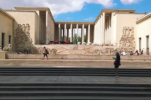 The Palais de Tokyo by André Aubert, Paul Viard, and Marcel Dastugue (1937)