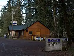 Closed restaurant in Finn Rock