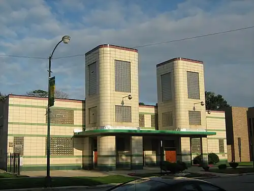 Streamline Moderne church, First Church of Deliverance, Chicago, Illinois, by Walter T. Bailey. (Opened 1939, façade towers added 1948)