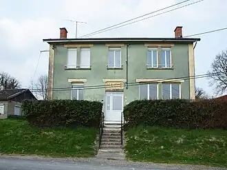 The town hall in Fontaine-en-Dormois