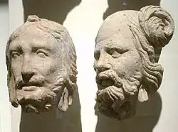 Heads, Tapa Kalan.[15]