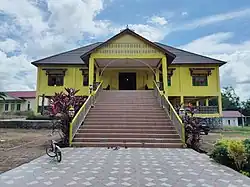 Palace of the former Sekadau kingdom