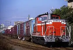 A DD51 locomotive on the Osaka Higashi Line in November 2001