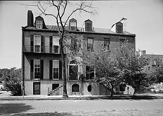 John Ash House, 114–116 West Hull Street