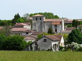 The church and surroundings in La Chapelle-Gonaguet