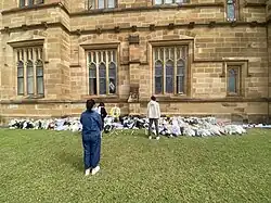 Makeshift memorial honouring victim Cheng Yixuan at the University of Sydney[90]