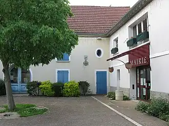The town hall in Mary-sur-Marne