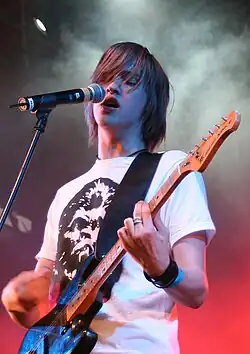 Empty Trash (Max Buskohl) (2008)