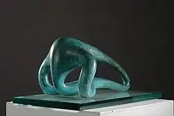“Smell of Rain”. 2007, l = 40 cm, bronze, glass