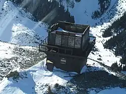 A roofless Mount Fremont Fire Lookout following the 2006 storm damage, since repaired