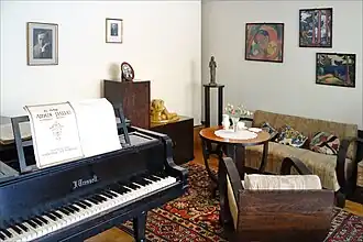 J. Tresselt piano