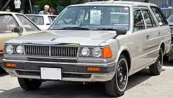 Nissan Gloria V20E Deluxe Van with round headlights