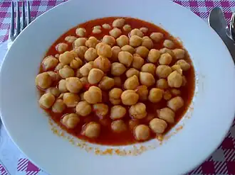 Turkish chickpea yahni