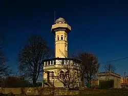 Astronomical observatory