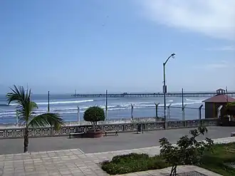 Pacasmayo pier seen from shore