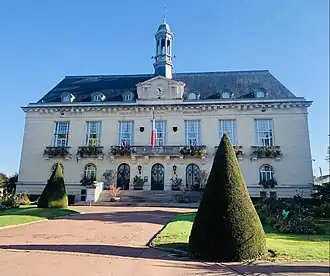 Hôtel de Ville (town hall)