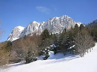 A view of the mountain of Mémises