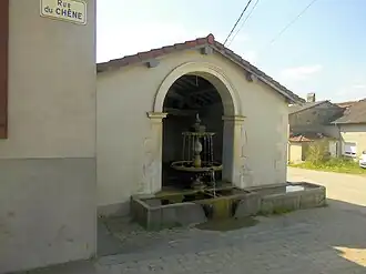The wash house in Pleuvezain