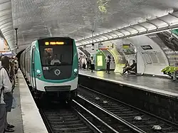 MF 01 rolling stock at République