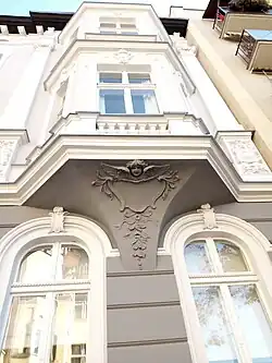 Stuccoed motifs details