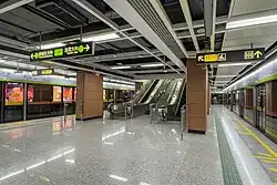 Transfer escalators and stairs for Guangfo line platforms