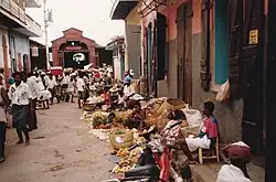 Image 14Market street in Port-au-Prince, 1996 (from History of Haiti)