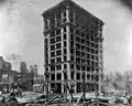 The Shreve Building stands amid the ruins of the 1906 San Francisco earthquake.