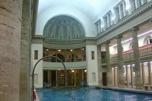 Stadtbad Neukölln (public bath house), Rixdorf