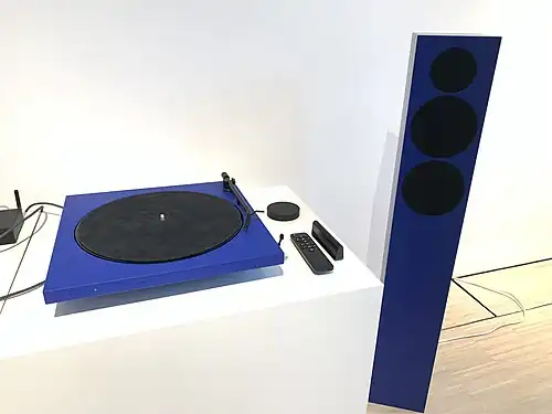 TONE Phono Set L - contains Turntable, Amplifier, Floorstanding Speakers