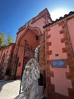 Mansion entrance – street view