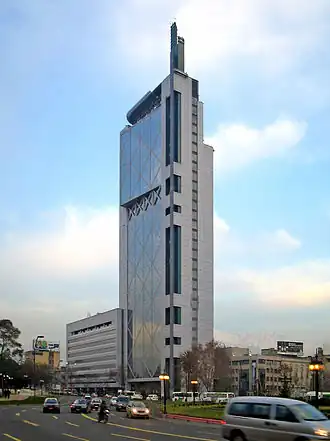 Torre Telefónica, built in 1993, symbolizes innovation and avant-garde technology, and represents High-tech architecture.